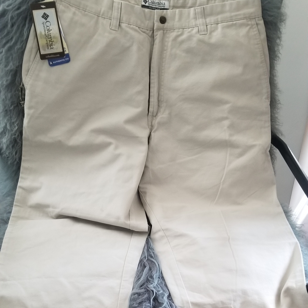 NWT Men's Columbia Chino Pants